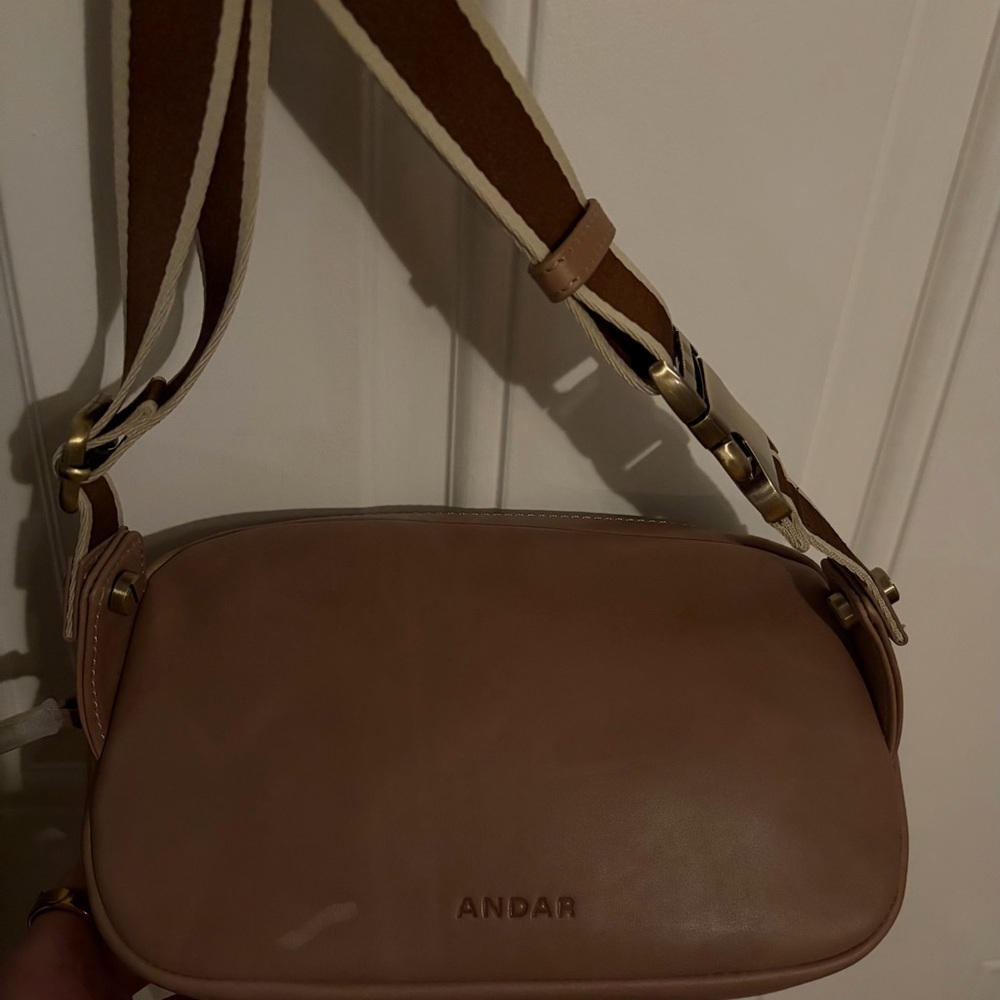 Andar Devin - Picture 3 of 4